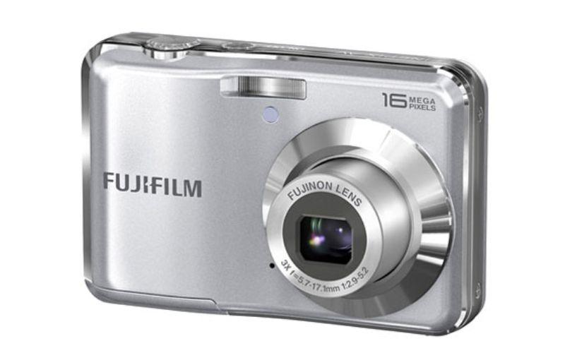 Fujifilm Finepix AV250 là một chiếc máy ảnh chụp lấy liền