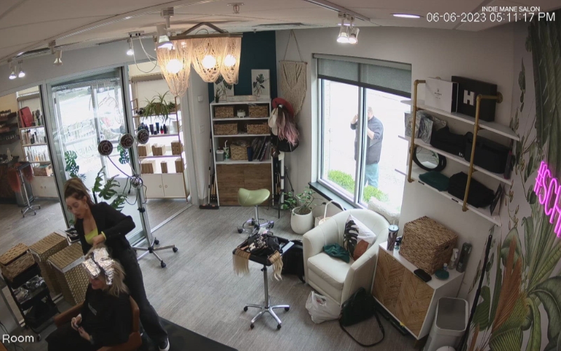 các vị trí nên lắp đặt camera quan sát trong salon tóc